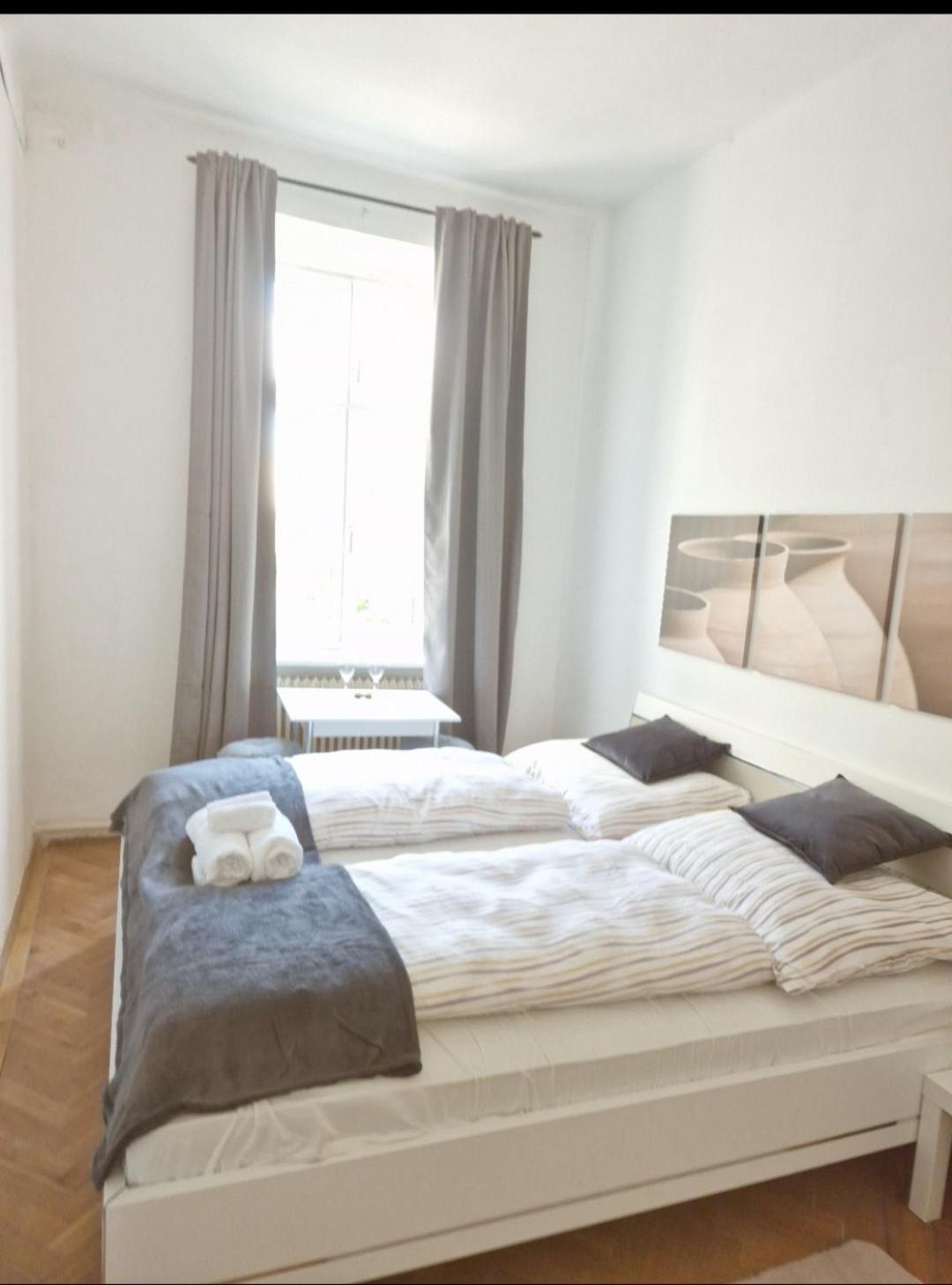 Rrpp * Wien